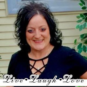 Meet your Posher, Cora